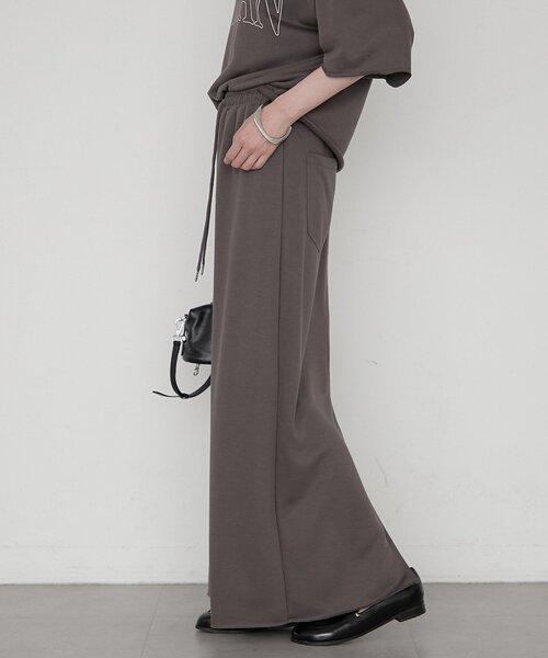 LOUNGEDRESS(ラウンジドレス)の「≪セットアップ可≫カットマキシスカート(スカート・レディース・ライトベージュ/チャコールグレー・FREE)」の8枚目の写真