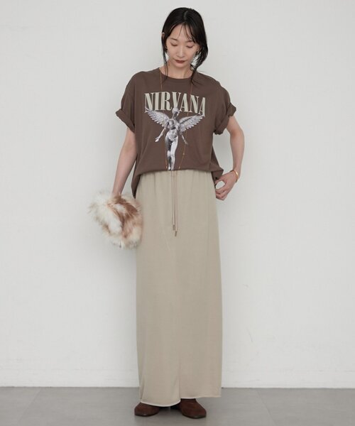 LOUNGEDRESS(ラウンジドレス)の「≪セットアップ可≫カットマキシスカート(スカート・レディース・ライトベージュ/チャコールグレー・FREE)」の13枚目の写真