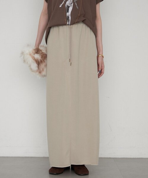 LOUNGEDRESS(ラウンジドレス)の「≪セットアップ可≫カットマキシスカート(スカート・レディース・ライトベージュ/チャコールグレー・FREE)」の17枚目の写真