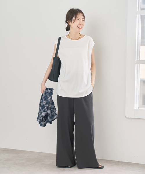 Spick & Span(スピックアンドスパン)の「ドライストレッチワイドパンツ(スラックス・レディース・チャコールグレー/ブラウン・34/40/36/38)」の4枚目の写真