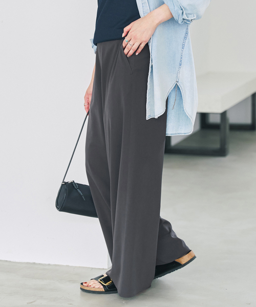 Spick & Span(スピックアンドスパン)の「ドライストレッチワイドパンツ(スラックス・レディース・チャコールグレー/ブラウン・34/40/36/38)」の10枚目の写真
