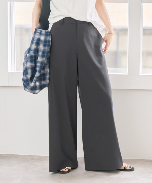 Spick & Span(スピックアンドスパン)の「ドライストレッチワイドパンツ(スラックス・レディース・チャコールグレー/ブラウン・34/40/36/38)」の13枚目の写真
