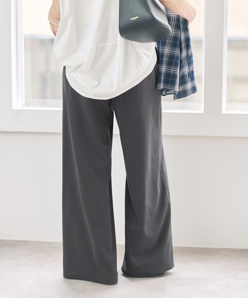 Spick & Span(スピックアンドスパン)の「ドライストレッチワイドパンツ(スラックス・レディース・チャコールグレー/ブラウン・34/40/36/38)」の16枚目の写真