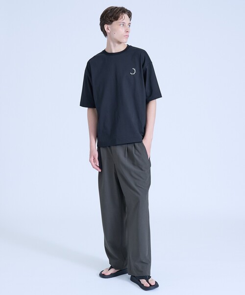 ABAHOUSE(アバハウス)の「サークルロゴ ワンポイント 刺繍Tシャツ(Tシャツ/カットソー・メンズ・ブラック/グレイッシュブルー/グリーン系その他/ホワイト・46/48)」の6枚目の写真