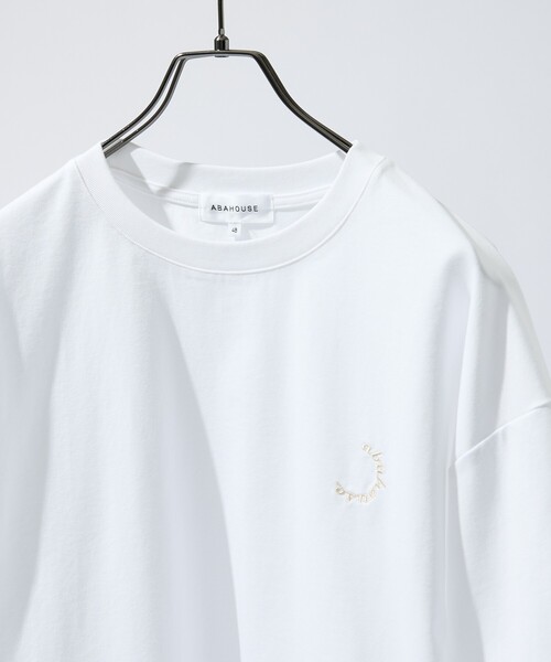 ABAHOUSE(アバハウス)の「サークルロゴ ワンポイント 刺繍Tシャツ(Tシャツ/カットソー・メンズ・ブラック/グレイッシュブルー/グリーン系その他/ホワイト・46/48)」の10枚目の写真