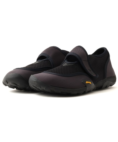 NEW BALANCE(ニューバランス)の「New Balance MT26IO / ニューバランス MT26IO(スニーカー・メンズ・ブラック・24.0cm/23.5cm/23.0cm/25.0cm/24.5cm)」の2枚目の写真