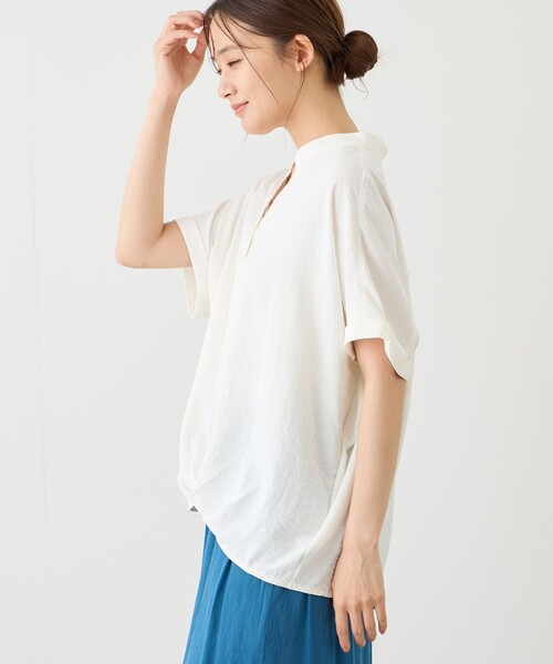 Jayro(ジャイロ)の「ワッシャーヘンリーネックブラウス(シャツ/ブラウス・レディース・ホワイト系その他/ブルー系その他4/ブラック/ホワイト系その他5/ブルー系その他2/サックスブルー・M)」の14枚目の写真