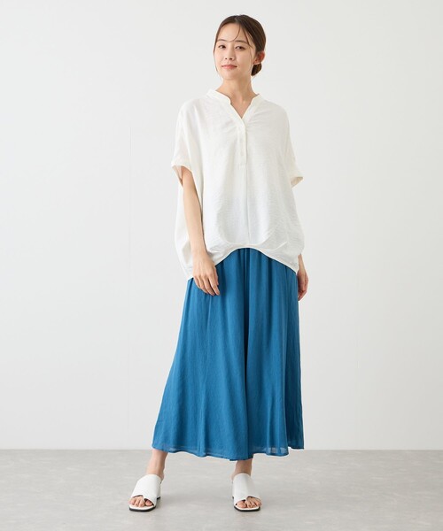 Jayro(ジャイロ)の「ワッシャーヘンリーネックブラウス(シャツ/ブラウス・レディース・ホワイト系その他/ブルー系その他4/ブラック/ホワイト系その他5/ブルー系その他2/サックスブルー・M)」の16枚目の写真