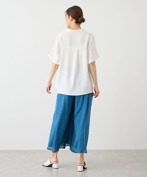 Jayro(ジャイロ)の「ワッシャーヘンリーネックブラウス(シャツ/ブラウス・レディース・ホワイト系その他/ブルー系その他4/ブラック/ホワイト系その他5/ブルー系その他2/サックスブルー・M)」の18枚目の写真
