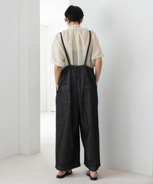 studio CLIP(スタディオクリップ)の「《natural by clip》デニムクロプトサロペット(Tシャツ/カットソー・レディース・インディゴブルー/ブラック・FREE)」の5枚目の写真