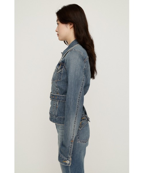 SLY(スライ)の「BELTED COMPACT DENIM JK ベルテッドコンパクトデニムジャケット 秋服 冬服(デニムジャケット・レディース・ブルー/ダークブルー・FREE)」の7枚目の写真