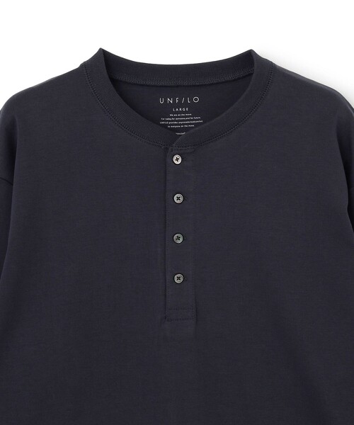 UNFILO(アンフィーロ)の「3シーズンスウェット ヘンリーネックTEE(スウェット・メンズ・ライトグレー系/ネイビー系/ブラック系・SMALL/X-LARGE/MEDIUM/LARGE)」の17枚目の写真