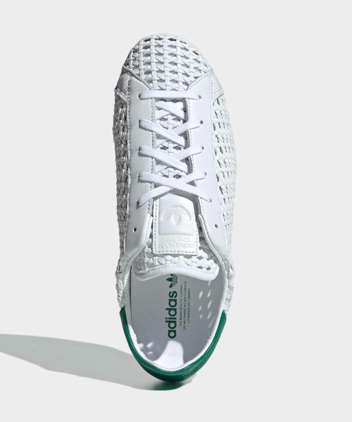 adidas(アディダス)の「スタンスミス ロープロ / STAN SMITH LO PRO / アディダスオリジナルス adidas Originals(スニーカー・レディース・ホワイト・24.0cm/27.0cm/26.0cm/26.5cm/22.0cm/22.5cm/23.0cm/23.5cm/28.0cm/28.5cm/29.0cm/24.5cm/25.0cm/25.5cm/27.5cm)」の3枚目の写真