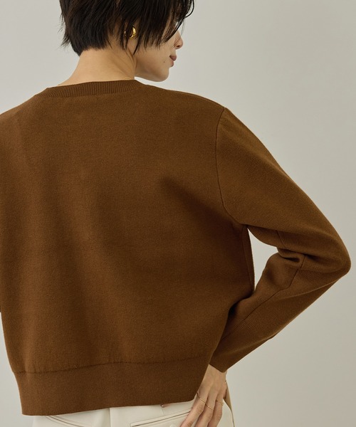 SALON adam et rope'(サロン アダム エ ロペ)の「【WEB限定】スウェットライクメタルボタンカーディガン(カーディガン/ボレロ・レディース・ブラック/オフホワイト/キャメル・FREE)」の16枚目の写真
