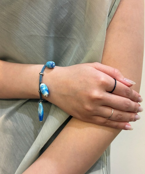 and cloud(アンドクラウド)の「Sea Drop Bracelet(ブレスレット・レディース・シルバー系その他・FREE)」の4枚目の写真