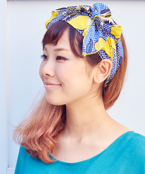 チャイハネ（チャイハネ）の「【チャイハネ】カンガリボンターバン / ヘアバンド（ヘアバンド・レディース・ネイビー/レッド/ターコイズブルー・FREE）」の2枚目の写真