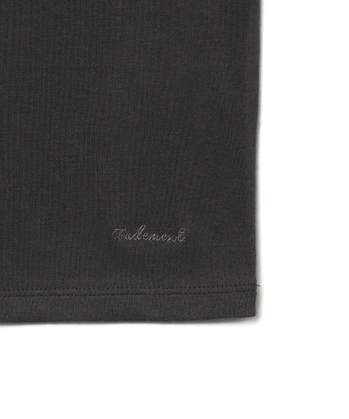TTUDEMENT（トュードメント）の「HALTER-NECK LAYERED T-SHIRT_CHARCOAL（Tシャツ/カットソー・レディース・その他・FREE）」の9枚目の写真