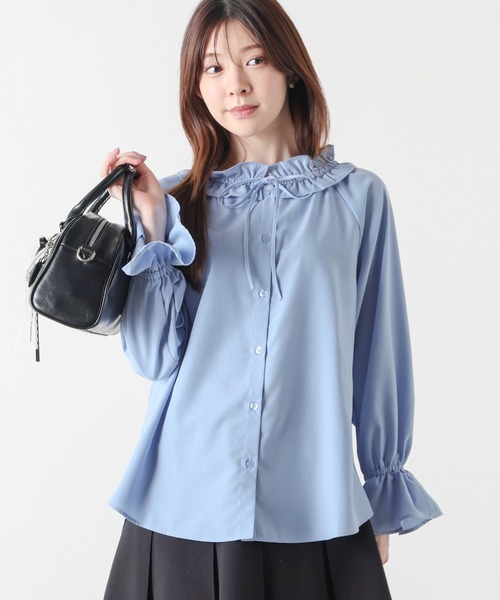 Honeys(ハニーズ)の「フリルネックブラウス(シャツ/ブラウス・レディース・ブラック/ブルー/ホワイト・L/M/S)」の14枚目の写真