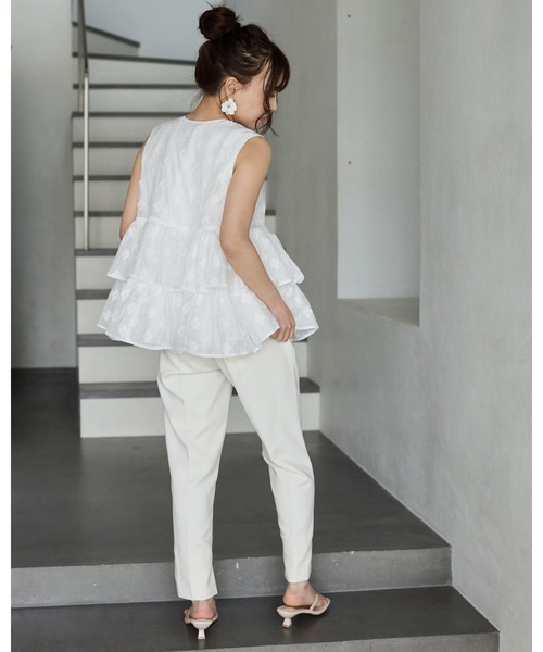 BIRTHDAY BASH(バースデイバッシュ)の「FLOWER SHEER TRIPLE FRILL TOPS(フラワーシアートリプルフリルトップス)(シャツ/ブラウス・レディース・ブルー/ホワイト・FREE)」の14枚目の写真