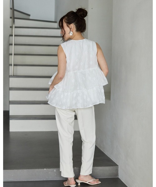 BIRTHDAY BASH(バースデイバッシュ)の「FLOWER SHEER TRIPLE FRILL TOPS(フラワーシアートリプルフリルトップス)(シャツ/ブラウス・レディース・ブルー/ホワイト・FREE)」の15枚目の写真