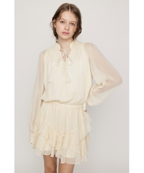 SLY(スライ)の「STAND TASSEL FRILL S/OP スタンドタッセルフリルショートワンピース 秋服 冬服(ワンピース・レディース・ブラック/アイボリー・1/2)」の1枚目の写真