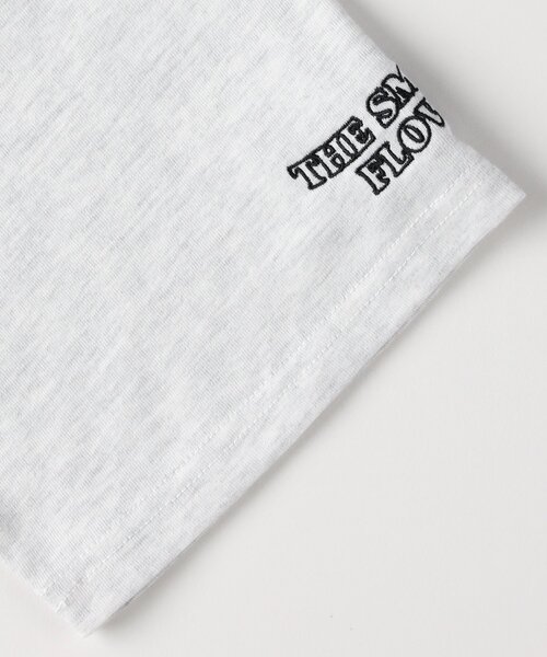 HONEYSUCKLE ROSE(ハニーサックルローズ)の「フラワー刺繍Tシャツ(Tシャツ/カットソー・レディース・ライトグレー/ダークグレー/オフホワイト・04/05)」の16枚目の写真