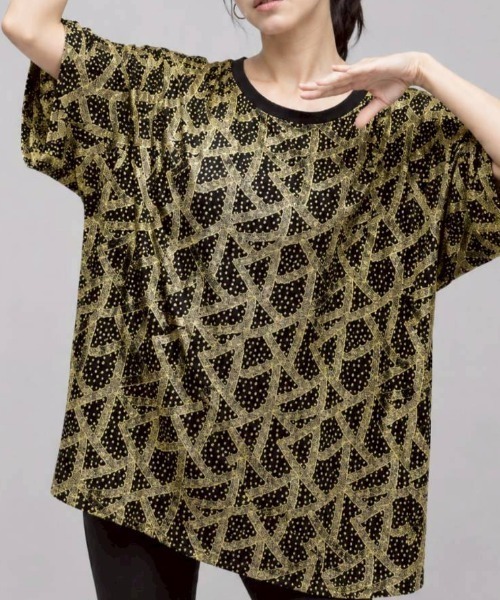 KAMINARI_TOKIO(カミナリトキオ)の「幾何柄ビジューTシャツ(Tシャツ/カットソー・レディース・シルバー/ブラウン/ゴールド・FREE)」の1枚目の写真