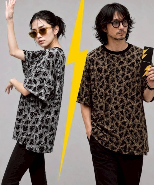 KAMINARI_TOKIO(カミナリトキオ)の「幾何柄ビジューTシャツ(Tシャツ/カットソー・レディース・シルバー/ブラウン/ゴールド・FREE)」の12枚目の写真