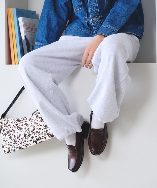 ARTESANOS(アルテサノス)の「【別注】<ARTESANOS>レザー ベーシック ローファー(ローファー・レディース・ブラック/ワイン・36/39/37/38)」の5枚目の写真