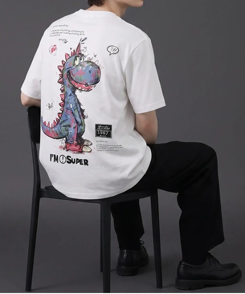 revertical(リバーティカル)の「ダイナソー キャラクター アートグラフィック バックプリント 半袖Tシャツ(Tシャツ/カットソー・メンズ・ホワイト/ブラック・LARGE/MEDIUM)」の6枚目の写真