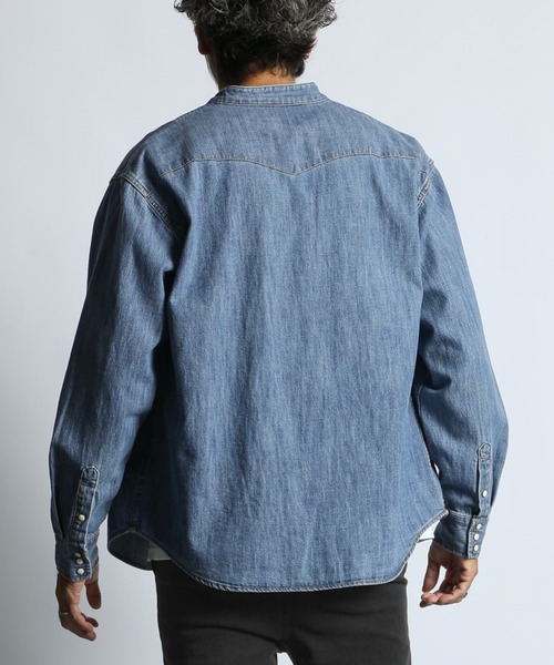 The DUFFER of ST.GEORGE（ザダファーオブセントジョージ）の「[INDIGO LABEL] 7.25oz DENIM BAND COLLAR WESTERN SHIRT：バンドカラー ウエスタンデニムシャツ / 7.25オンス / ビンテージ加工（シャツ/ブラウス・メンズ・インディゴブルー・SMALL/X-LARGE/LARGE/MEDIUM）」の5枚目の写真