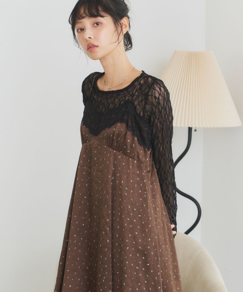 archives(アルシーヴ)の「花柄イレヘムミディキャミワンピース(ワンピース・レディース・ブラウン/ブラック・MEDIUM)」の7枚目の写真