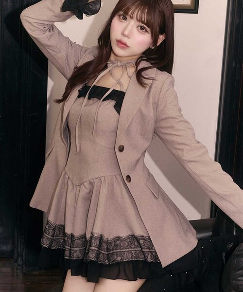 Belle Charme（ベルシャルム）の「【Belle Charme】Lace Frill Cami Onepiece（ワンピース・レディース・ベージュ/グレー/ブラック・FREE）」の21枚目の写真