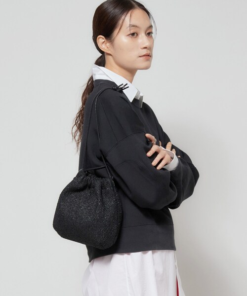 HIROKO HAYASHI(ヒロコハヤシ)の「AIDA(アイーダ)ドローストリングバッグ(ハンドバッグ・レディース・ブラック・00)」の14枚目の写真