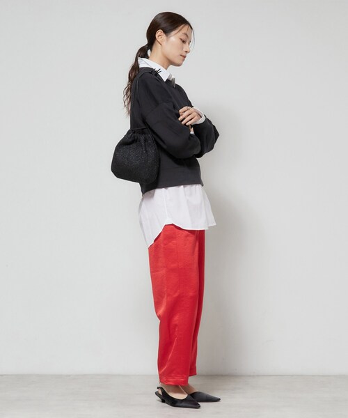 HIROKO HAYASHI(ヒロコハヤシ)の「AIDA(アイーダ)ドローストリングバッグ(ハンドバッグ・レディース・ブラック・00)」の15枚目の写真