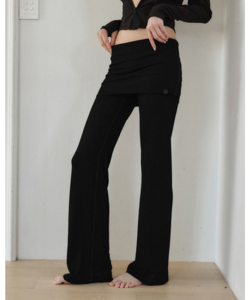 8FTER(エフター)の「フォールドフィットパンツ(スウェットパンツ・レディース・ブラック・SMALL/MEDIUM)」の2枚目の写真