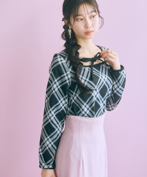 marun(マルン)の「<大きいサイズ>チェックジャガードカットソートップス marun(Tシャツ/カットソー・レディース・ベージュ系/ブラック系・LL/L/5L/4L/3L)」の20枚目の写真