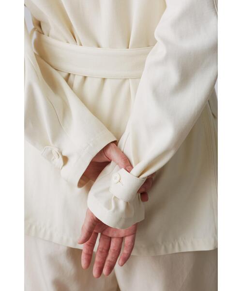 YLEVE(イレーヴ)の「YLEVE / VISCOSE COTTON COVERALL JACKET(ブルゾン・レディース・ホワイト・0/1)」の9枚目の写真