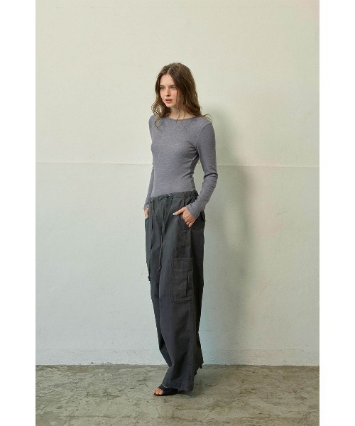 ALEXIA STAM（アリシアスタン）の「Double Tuck Cargo Pants /ダブルタックカーゴパンツ（カーゴパンツ・レディース・カーキ/グレー・M/S）」の18枚目の写真