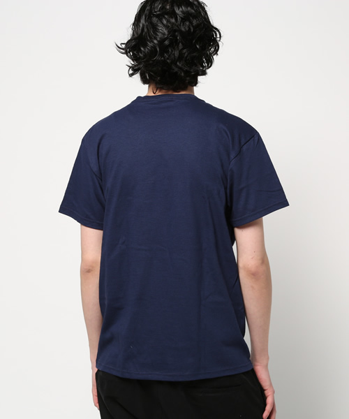 JUNK FOOD（ジャンクフード）の「MILK MICKEY/ミッキーマウス　Tシャツ（Tシャツ/カットソー・メンズ・ネイビー・SMALL/LARGE/MEDIUM）」の3枚目の写真