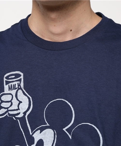 JUNK FOOD（ジャンクフード）の「MILK MICKEY/ミッキーマウス　Tシャツ（Tシャツ/カットソー・メンズ・ネイビー・SMALL/LARGE/MEDIUM）」の4枚目の写真