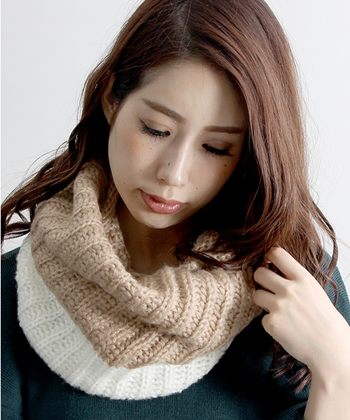 WEGO（ウィゴー）の「WEGO/バイカラースヌード（ネックウォーマー/スヌード・メンズ・グレー/トリコロール/ワイン/ベージュ・FREE）」の3枚目の写真