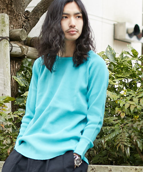 AMERICAN RAG CIE(アメリカンラグシー)の「ロング丈 丸胴 長袖サーマルカットソー WEB限定 (Tシャツ/カットソー・メンズ・ピンク/ホワイト/チャコールグレー/ブルー/ネイビー/ブラック・1/2/3)」の5枚目の写真