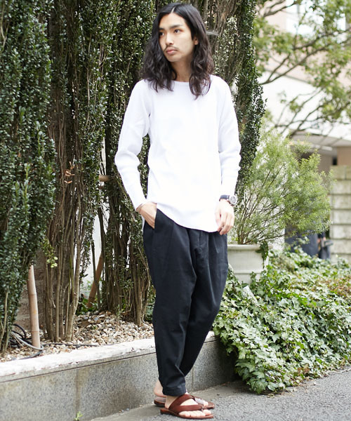 AMERICAN RAG CIE(アメリカンラグシー)の「ロング丈 丸胴 長袖サーマルカットソー WEB限定 (Tシャツ/カットソー・メンズ・ピンク/ホワイト/チャコールグレー/ブルー/ネイビー/ブラック・1/2/3)」の12枚目の写真
