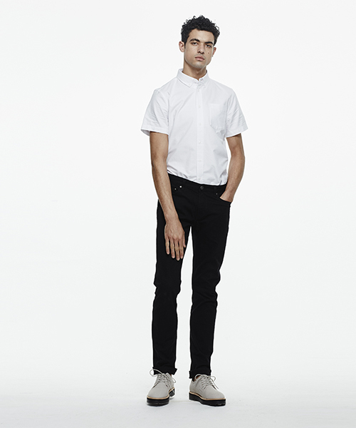 Saturdays NYC(サタデーズ ニューヨークシティ )の「Esquina Oxford Short Sleeve Shirt(シャツ/ブラウス・メンズ・ネイビー/ピンク/ブラック/ホワイト・X-SMALL/M/S/L/X-LARGE)」の5枚目の写真