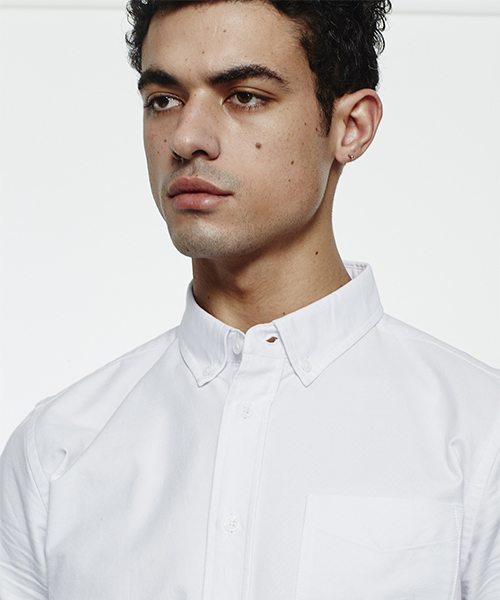 Saturdays NYC(サタデーズ ニューヨークシティ )の「Esquina Oxford Short Sleeve Shirt(シャツ/ブラウス・メンズ・ネイビー/ピンク/ブラック/ホワイト・X-SMALL/M/S/L/X-LARGE)」の7枚目の写真