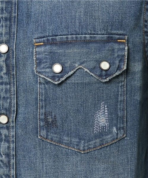 Denim & Supply Ralph Lauren（デニムアンドサプライラルフローレン）の「ディストレスト デニム ウエスタン シャツ（シャツ/ブラウス・メンズ・ブルー系9・X-LARGE/LARGE/SMALL/X-SMALL/MEDIUM）」の11枚目の写真