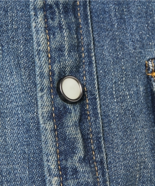 Denim & Supply Ralph Lauren（デニムアンドサプライラルフローレン）の「ディストレスト デニム ウエスタン シャツ（シャツ/ブラウス・メンズ・ブルー系9・X-LARGE/LARGE/SMALL/X-SMALL/MEDIUM）」の12枚目の写真