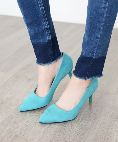 Futier land（フューティアランド）の「【ロングセラー！】走れる！クッションあり！ポインテッドトゥパンプス（パンプス・レディース・アニマル/カーキ/グレー/レオパード/ブルー/ベージュ/ピンク/ブラウン/ブルー系その他/レッド/ブラック/テラコッタ/ネイビー/ダークネイビー/ダークグリーン/パープル系その他/マスタード/エメラルド/チェック/ブルー系その他2/ピンクゴールド/ブラック系その他/レッド系その他/その他/アイボリー/ピンクベージュ/グレイッシュベージュ/ブラック系その他2/イエロー系その他3/レッド系その他3/アイボリー系1/ベージュ系1/シルバー/シルバー系その他/ゴールド/ベージュ系その他/シルバー系その他3/ブラック系その他3/ベージュ系その他3・39/40/38/36/37/35/41/34）」の17枚目の写真