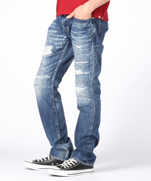 HYSTERIC GLAMOUR（ヒステリックグラマー）の「VSR加工デニムスリムストレートパンツ（デニムパンツ・メンズ・インディゴブルー・28inch/30inch/32inch/34inch）」の3枚目の写真